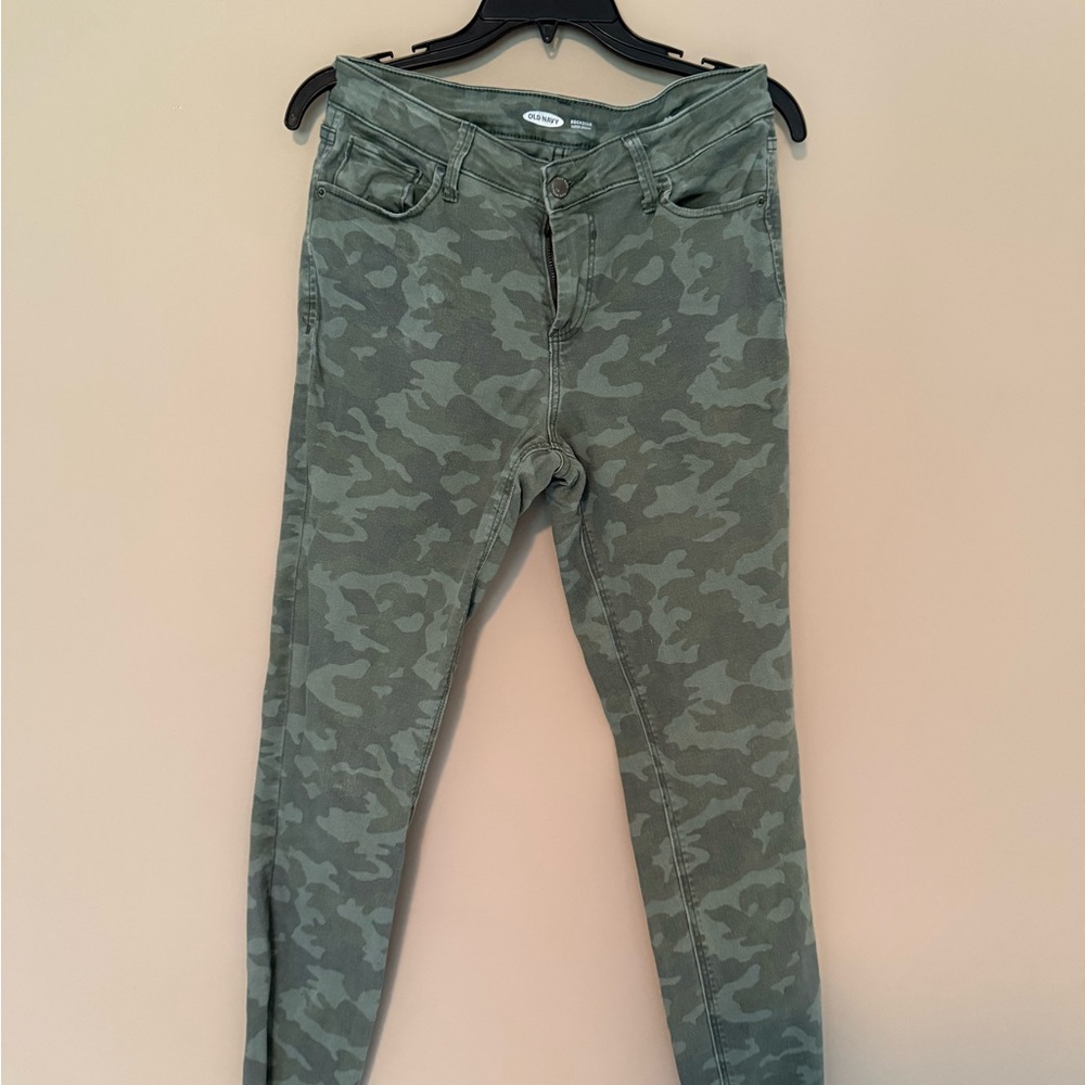 Old Navy Green Camouflage Skinny Jeans